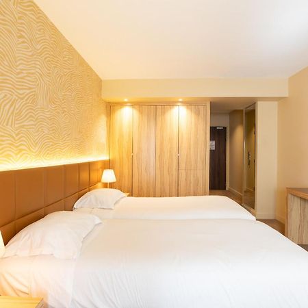 Golden Tulip Avignon Le Paradou מראה חיצוני תמונה