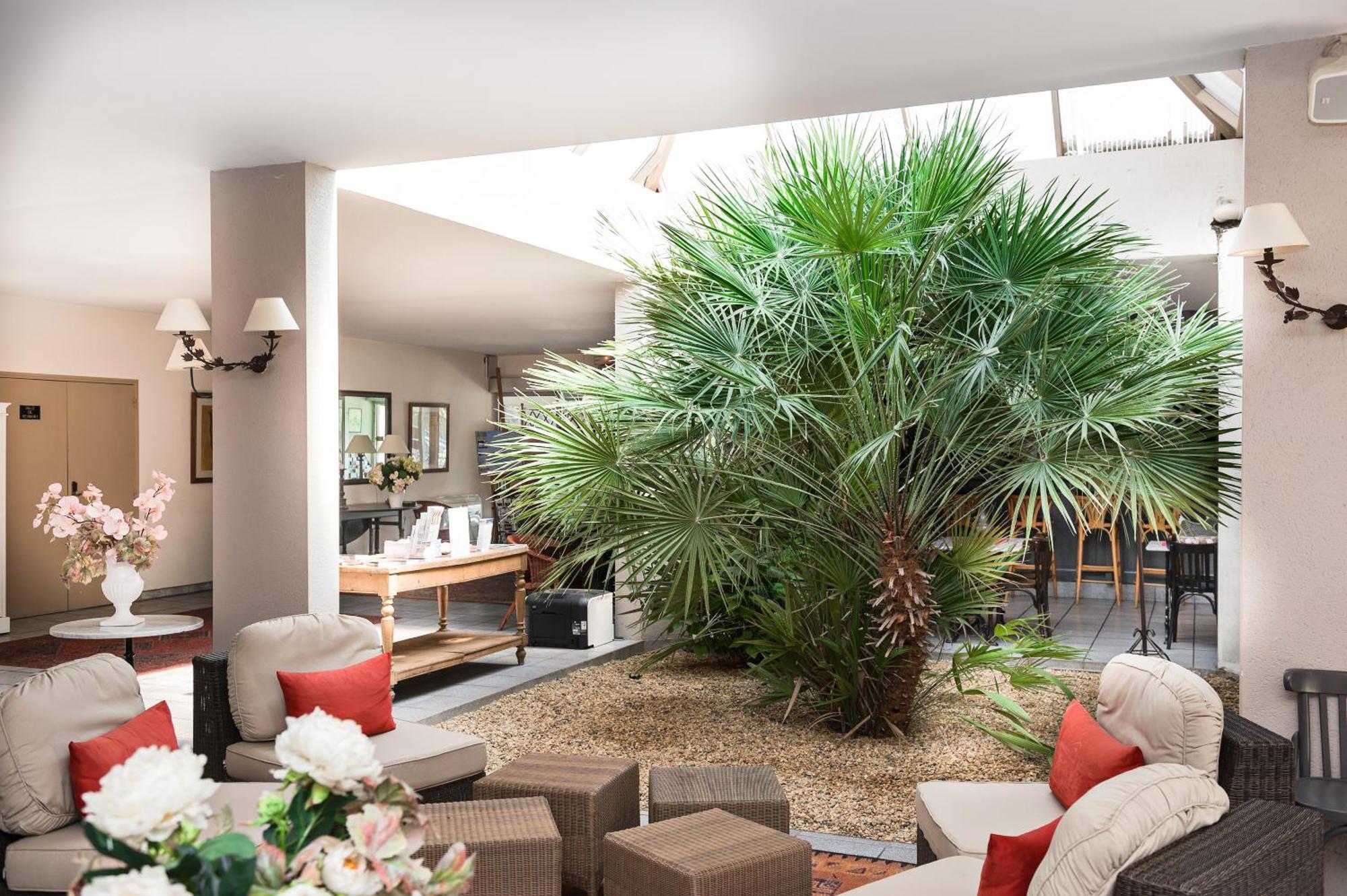 Golden Tulip Avignon Le Paradou מראה חיצוני תמונה
